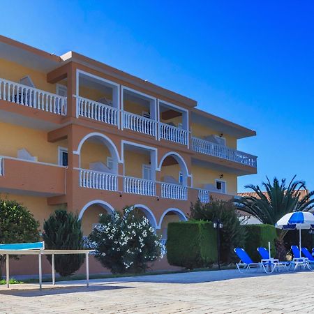 Derekas Studios & Apartments Лаганас Экстерьер фото