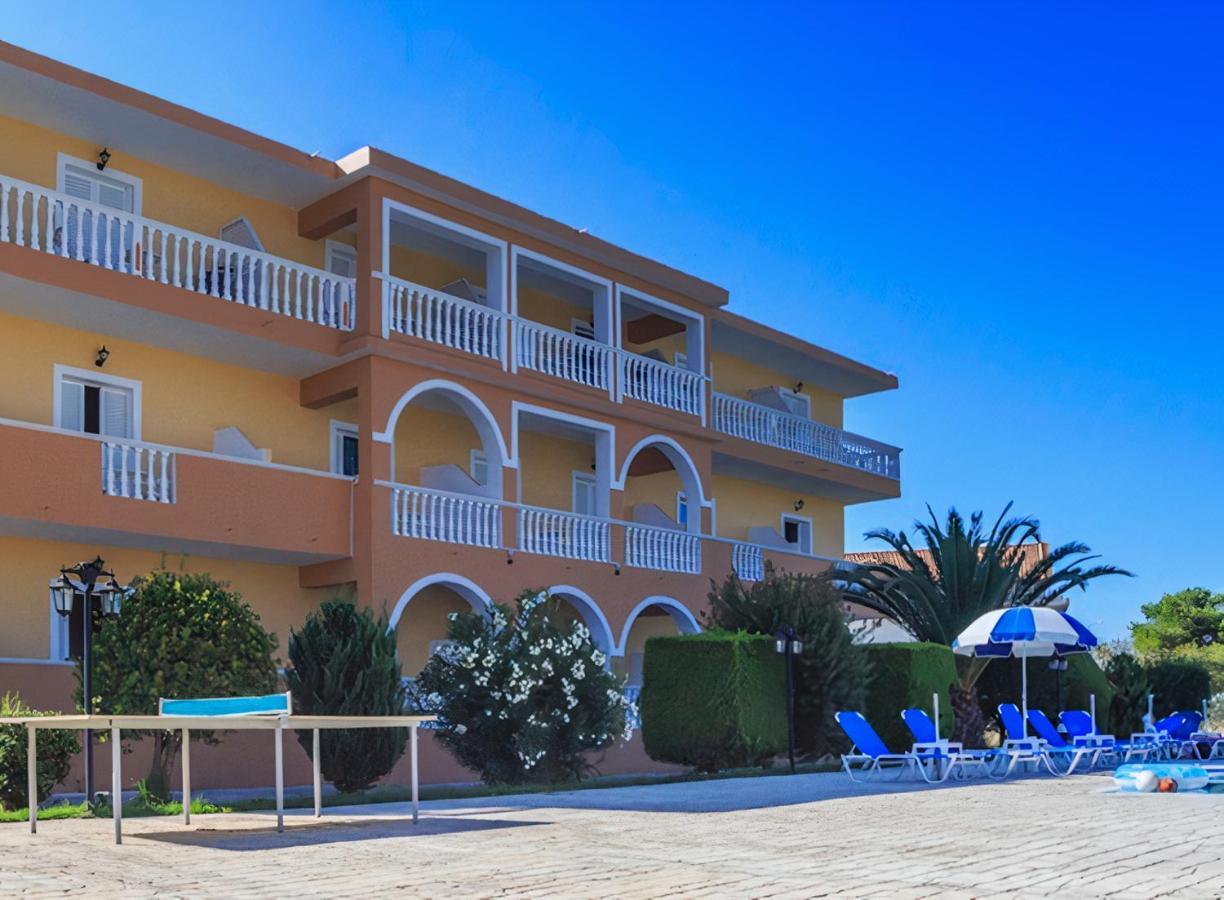 Derekas Studios & Apartments Лаганас Экстерьер фото